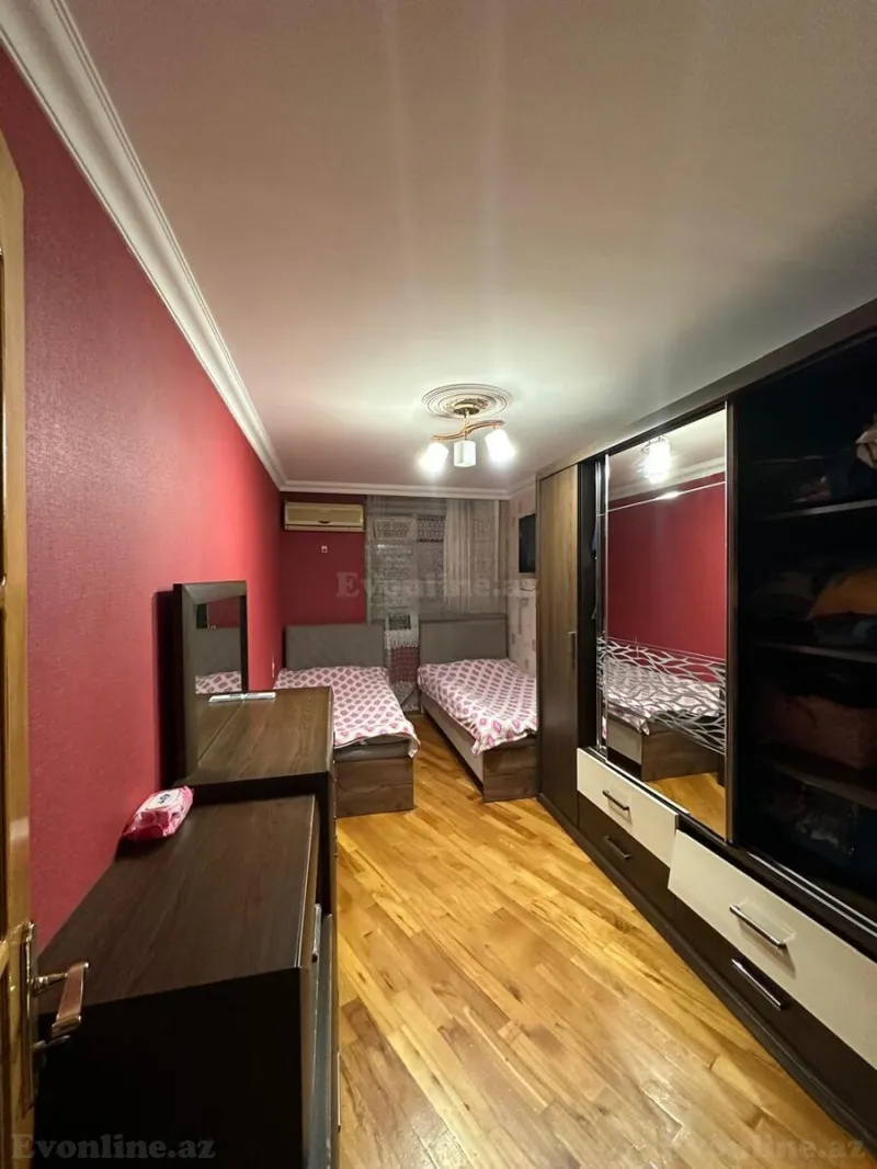 Satılır 3 otaqlı Mənzil Köhnə tikili 70 m² Neftçilər m. - şəkil 8