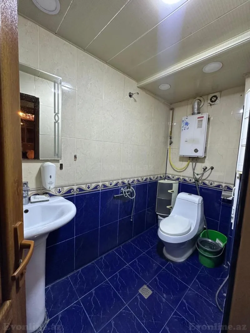 Satılır 3 otaqlı Mənzil Köhnə tikili 70 m² Neftçilər m. - şəkil 10