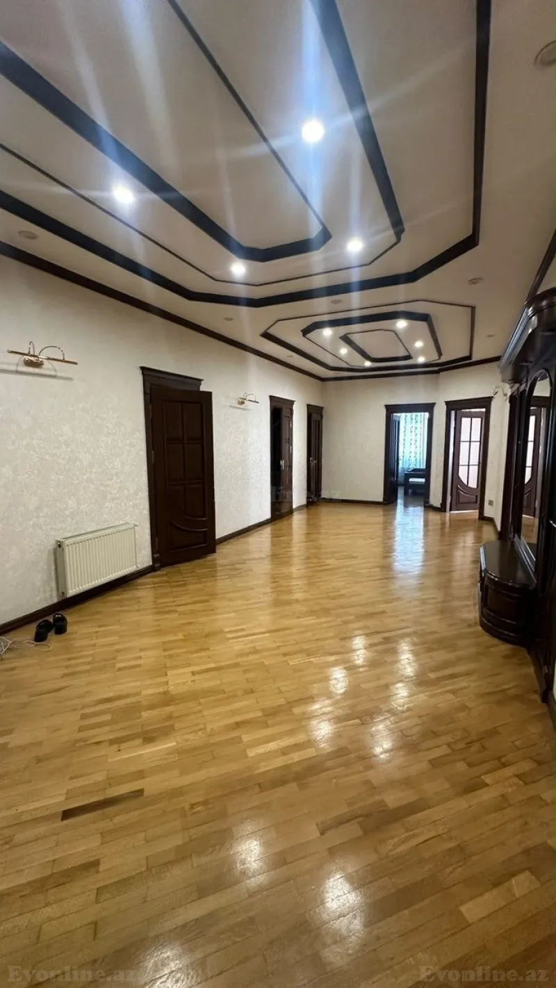 Kirayə verilir 5 otaqlı Mənzil Yeni tikili 240 m² 28 May m. - şəkil 5