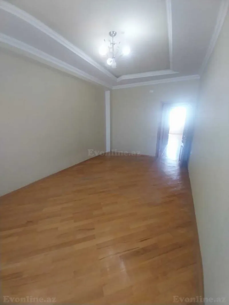 4 otaqlı Mənzil 165 m² Azadlıq prospekti m. Satılır