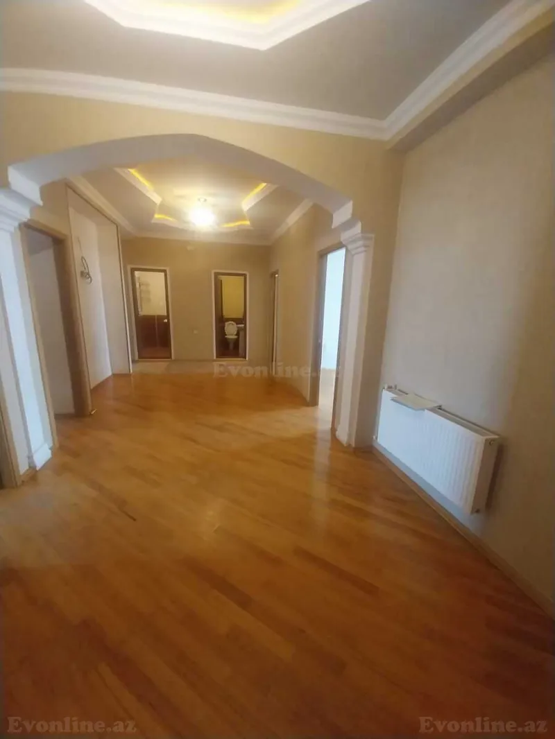 Satılır 4 otaqlı Mənzil Yeni tikili 165 m² Azadlıq prospekti m. - şəkil 4