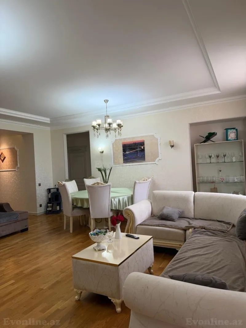 Satılır 3 otaqlı Mənzil Yeni tikili 175 m² Nəsimi r. - şəkil 2