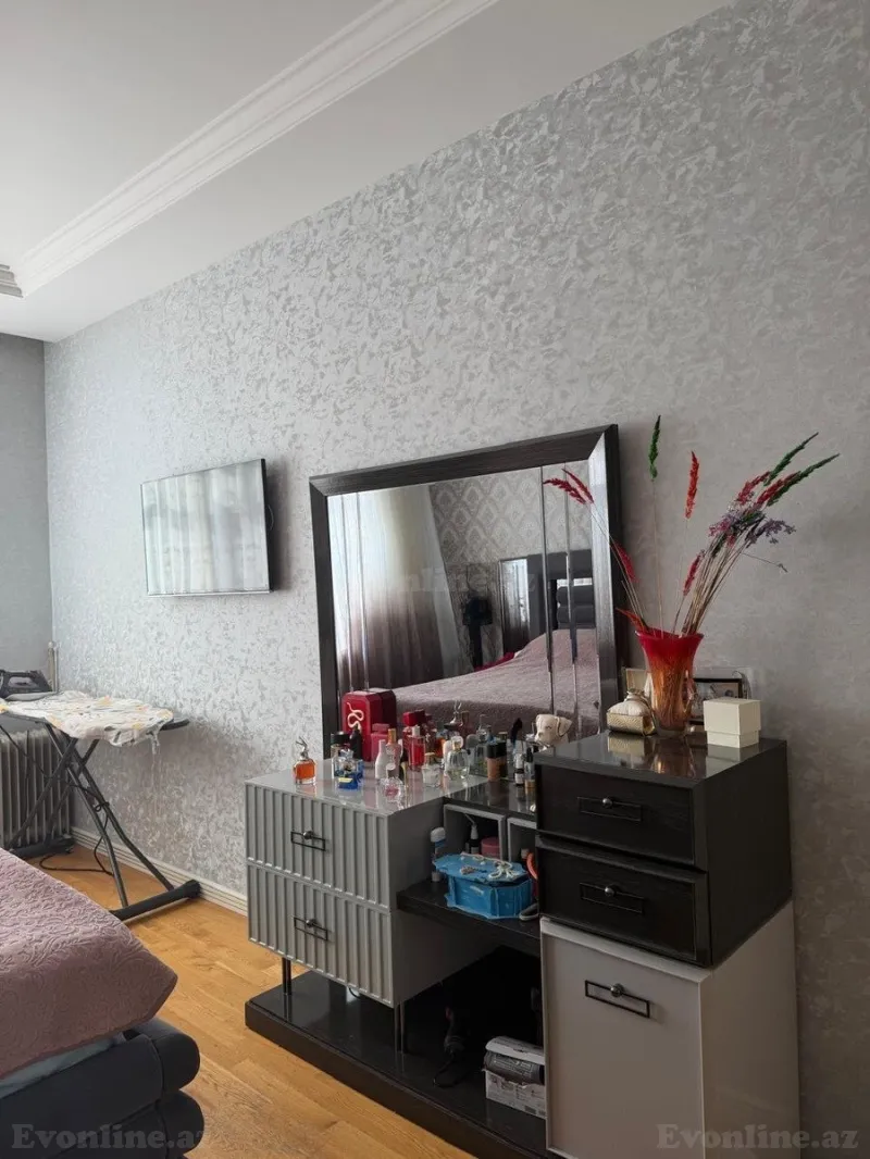 Satılır 3 otaqlı Mənzil Yeni tikili 175 m² Nəsimi r. - şəkil 9