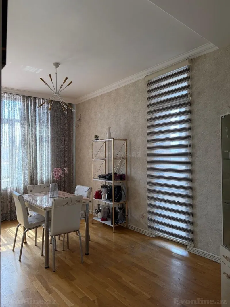 Satılır 3 otaqlı Mənzil Yeni tikili 175 m² Nəsimi r. - şəkil 11