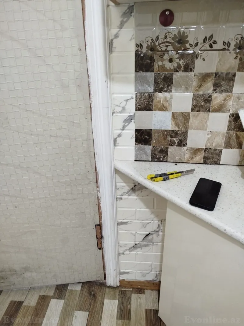Kirayə verilir 2 otaqlı Mənzil Köhnə tikili 65 m² Yasamal r. - şəkil 12