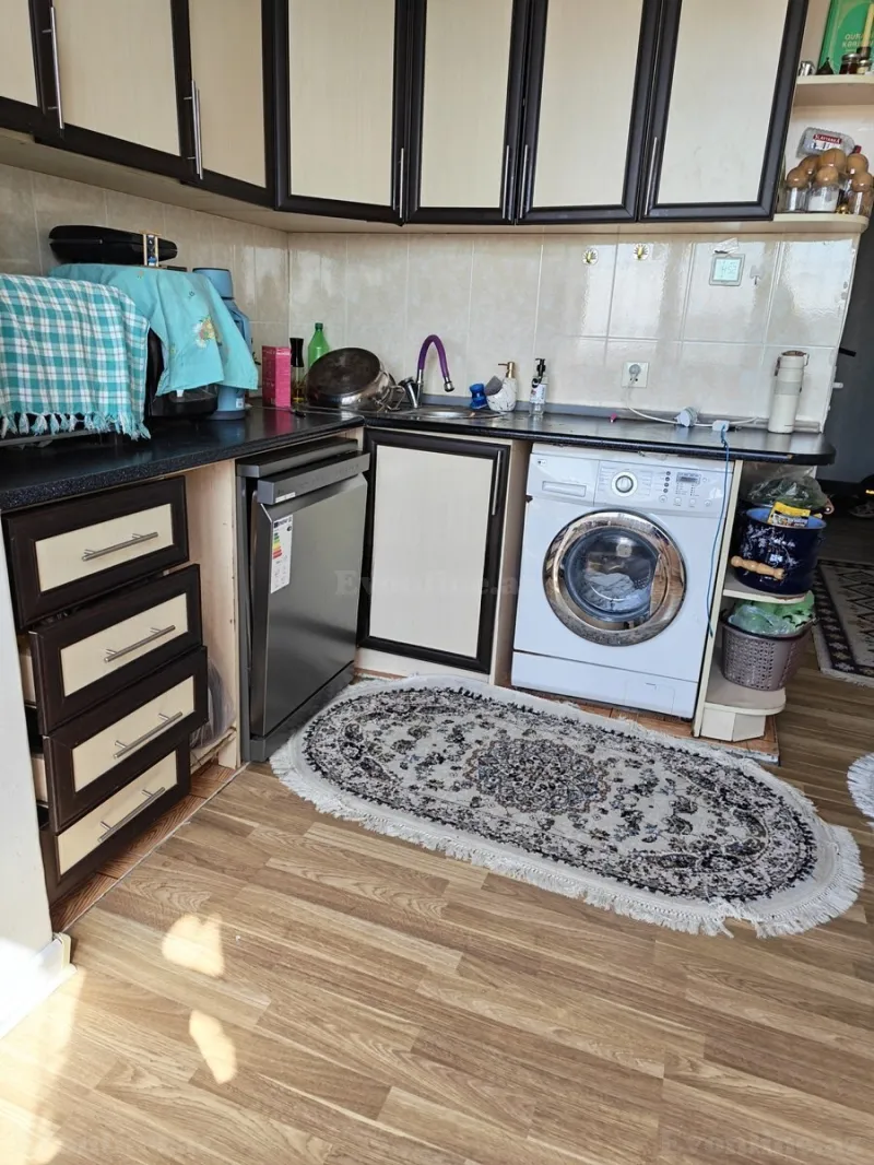 2 otaqlı Mənzil 60 m² Yeni Günəşli Satılır