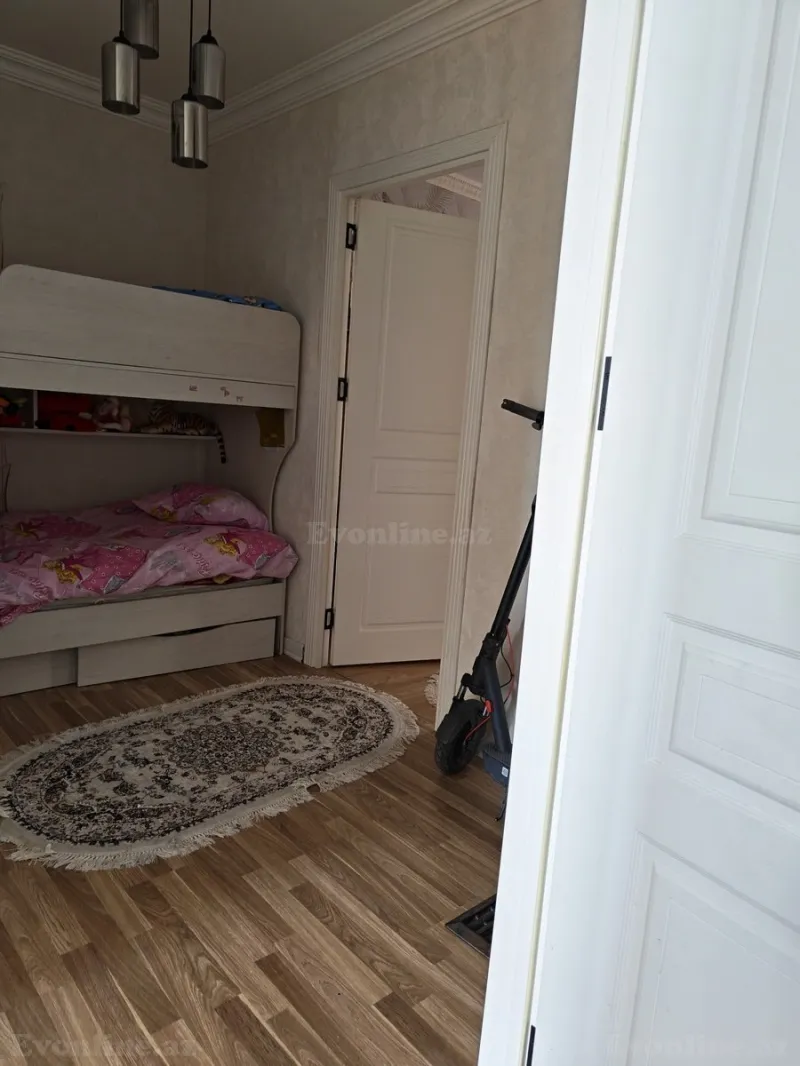 Satılır 2 otaqlı Mənzil Köhnə tikili 60 m² Yeni Günəşli - şəkil 5