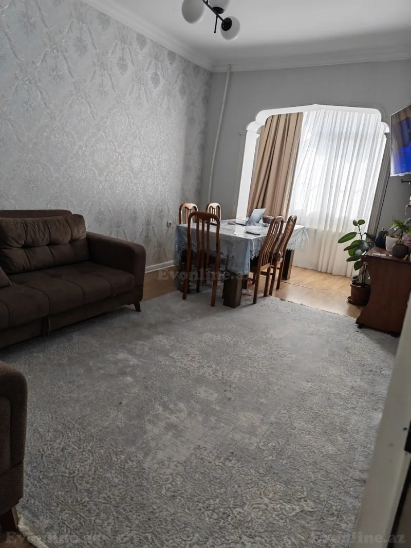 Satılır 2 otaqlı Mənzil Köhnə tikili 60 m² Yeni Günəşli - şəkil 8