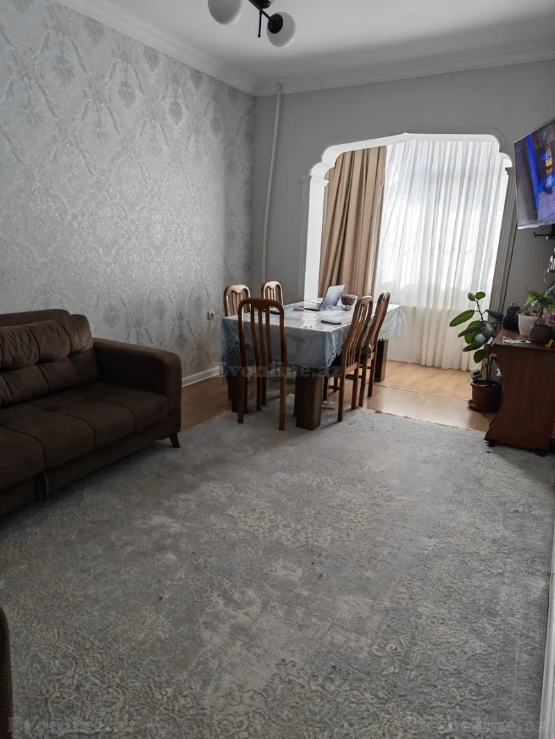 Satılır 2 otaqlı Mənzil Köhnə tikili 60 m² Yeni Günəşli - şəkil 9