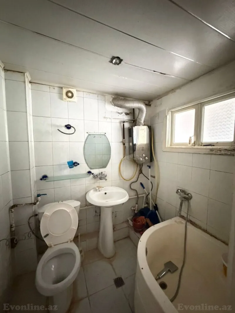 Satılır 2 otaqlı Mənzil Köhnə tikili 40 m² 8-ci kilometr - şəkil 14