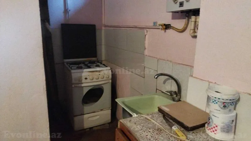 Kirayə verilir 1 otaqlı Həyət evi 30 m² Nərimanov r. - şəkil 4