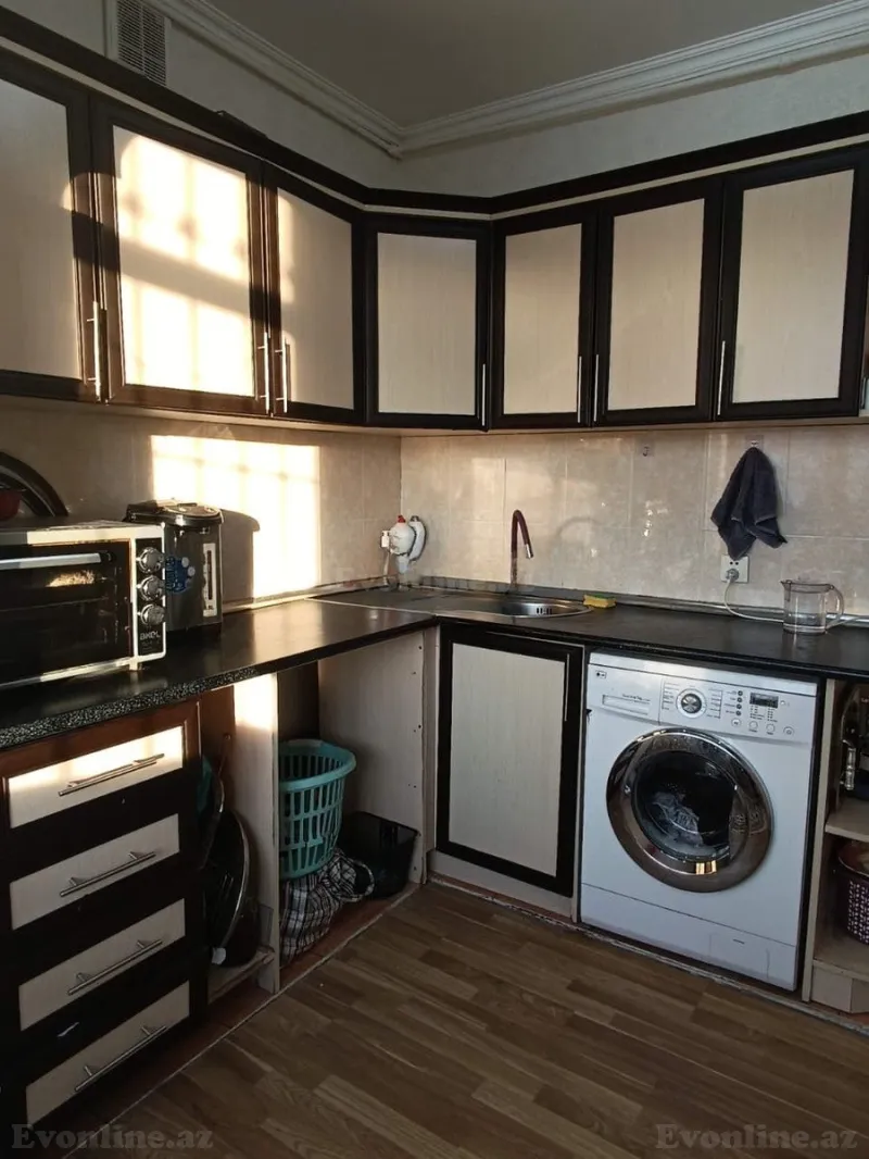 Satılır 2 otaqlı Mənzil Köhnə tikili 60 m² Yeni Günəşli - şəkil 11