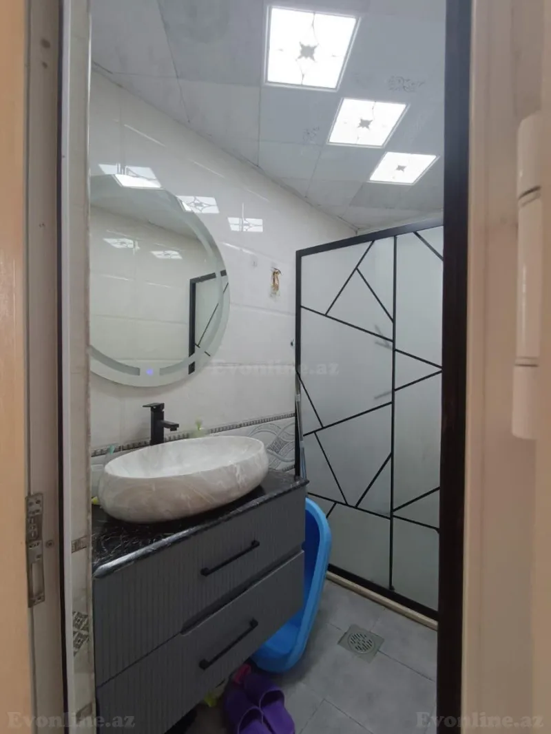 Satılır 2 otaqlı Mənzil Köhnə tikili 60 m² Yeni Günəşli - şəkil 13
