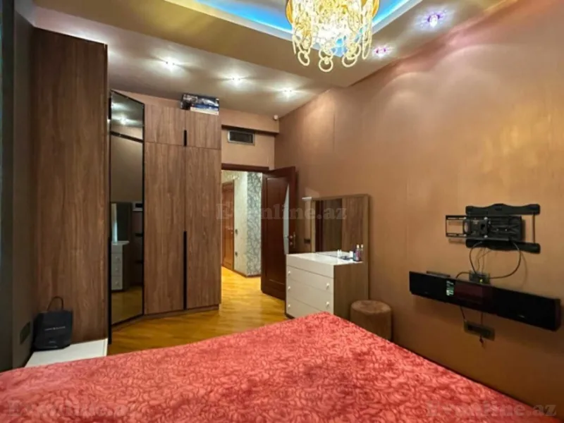 Satılır 3 otaqlı Mənzil Yeni tikili 130 m² Xətai r. - şəkil 4