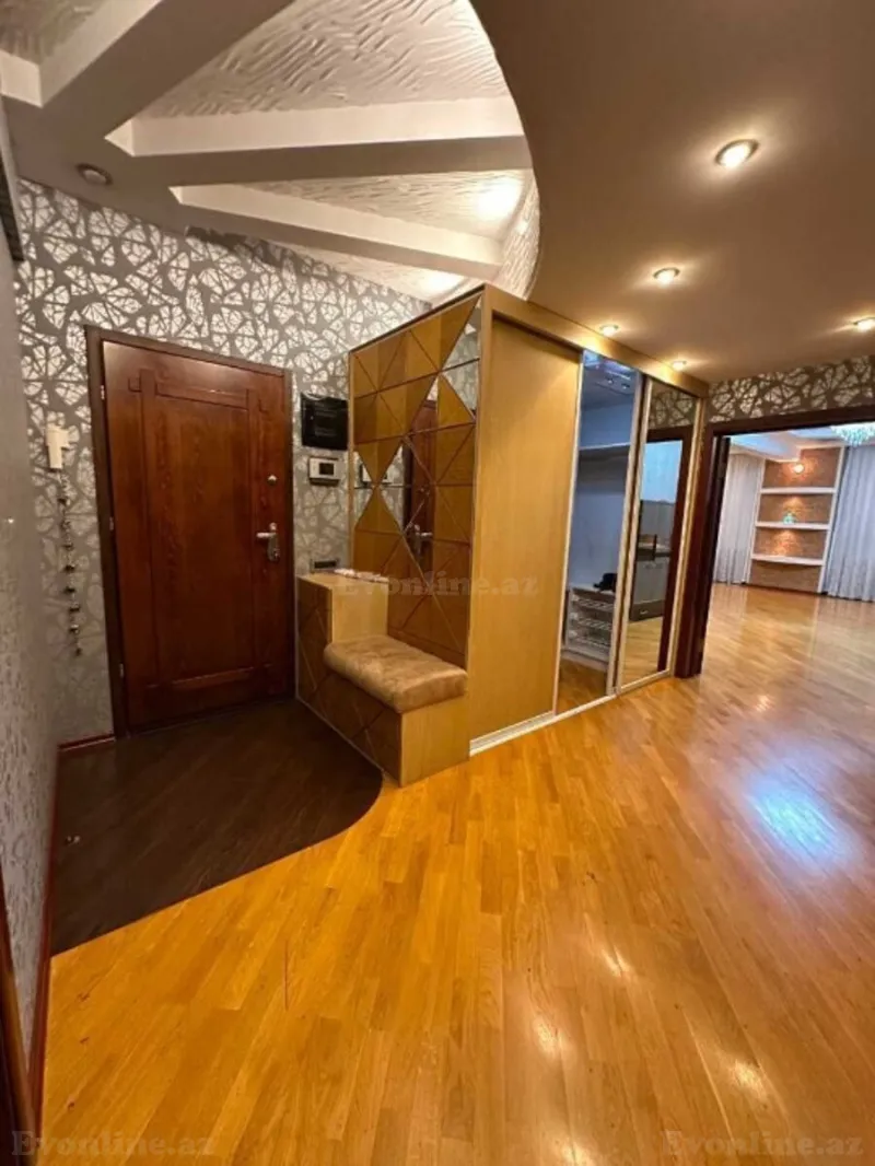 Satılır 3 otaqlı Mənzil Yeni tikili 130 m² Xətai r. - şəkil 6