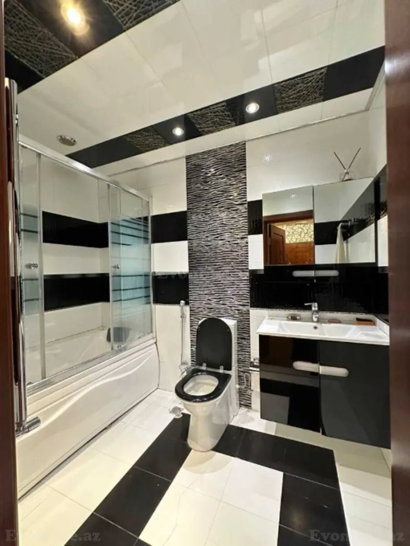 Satılır 3 otaqlı Mənzil Yeni tikili 130 m² Xətai r. - şəkil 8