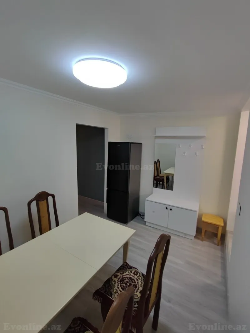 Kirayə verilir 2 otaqlı Mənzil Köhnə tikili 40 m² 28 May m. - şəkil 4