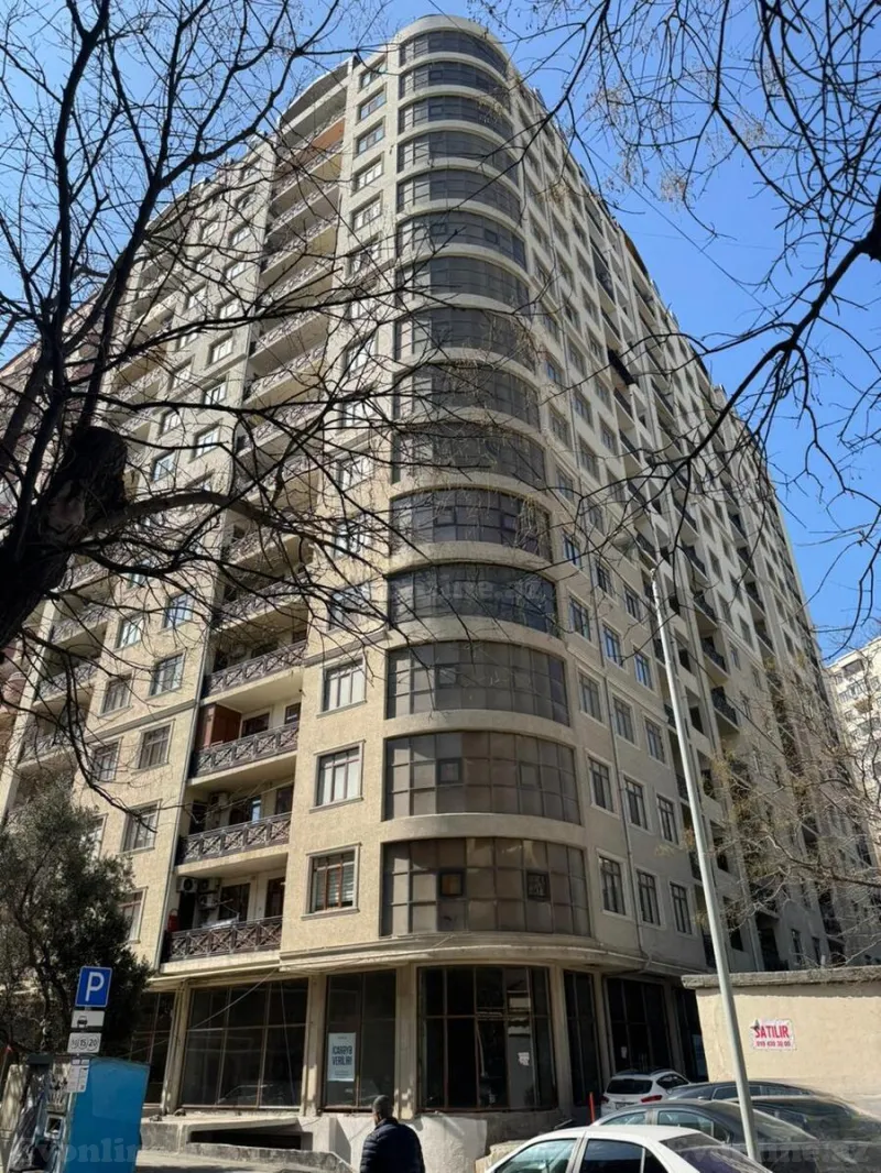 Satılır 3 otaqlı Mənzil Yeni tikili 180 m² Gənclik m. - şəkil 3
