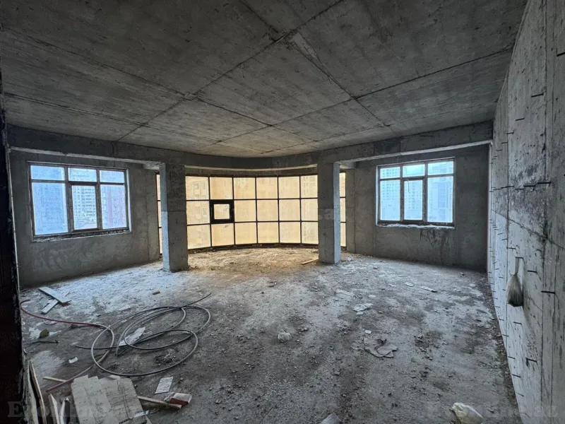Satılır 3 otaqlı Mənzil Yeni tikili 180 m² Gənclik m. - şəkil 9