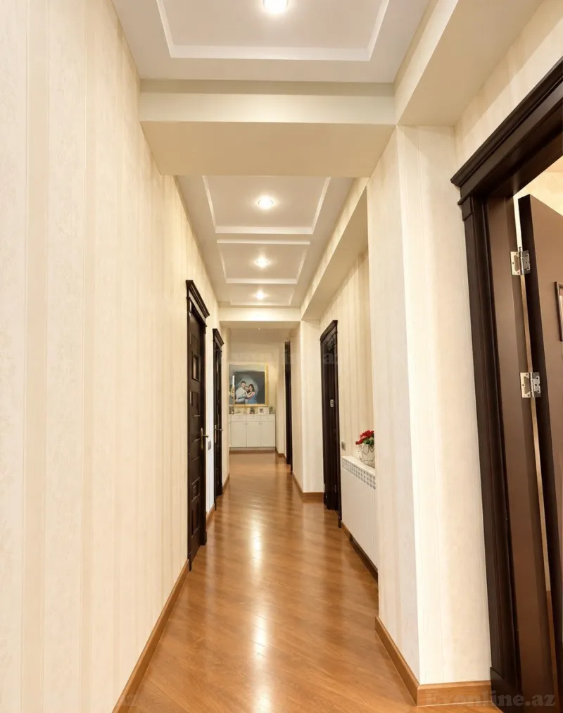 Satılır 3 otaqlı Mənzil Yeni tikili 127 m² Neftçilər m. - şəkil 3