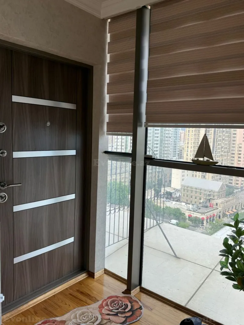 Kirayə verilir 2 otaqlı Mənzil Yeni tikili 100 m² 28 May m. - şəkil 14