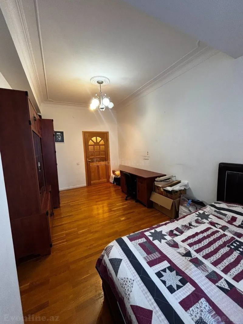 Satılır 4 otaqlı Mənzil Yeni tikili 170 m² 28 May m. - şəkil 11