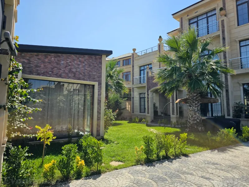 Satılır 7 otaqlı Həyət evi 428 m² Bakıxanov - şəkil 3