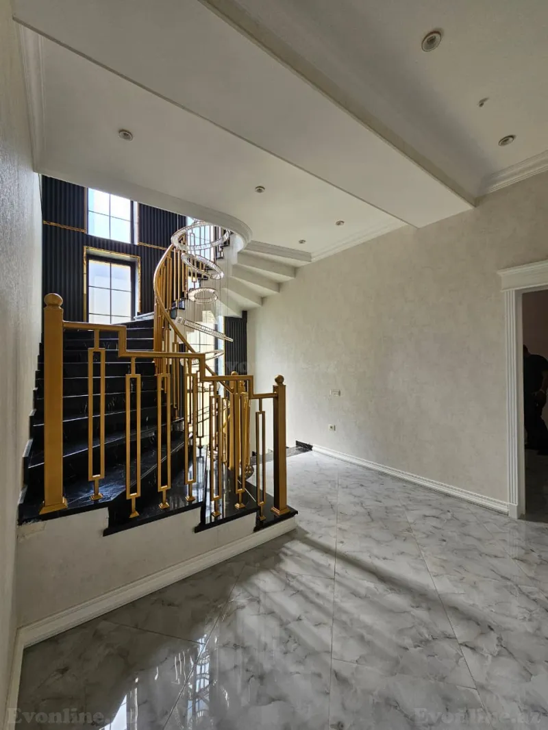 Satılır 7 otaqlı Həyət evi 428 m² Bakıxanov - şəkil 17