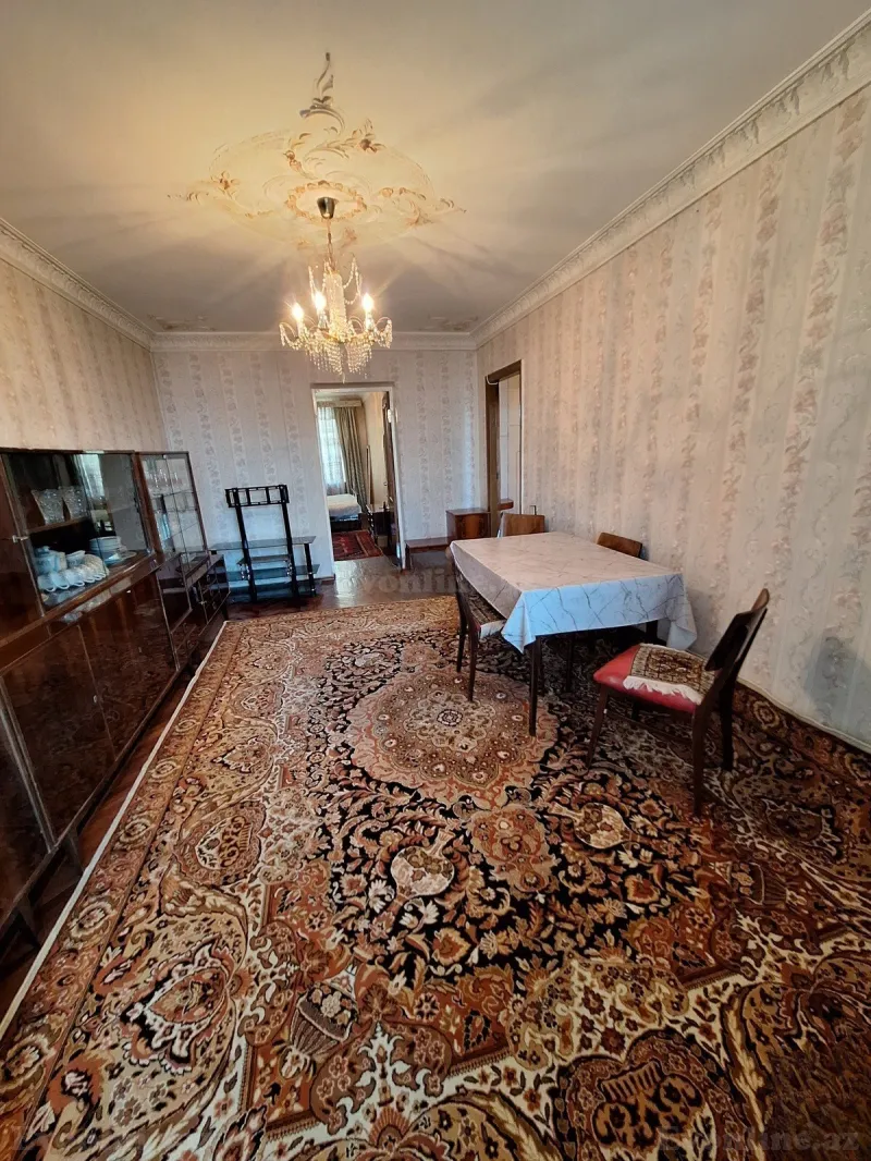 Satılır 3 otaqlı Mənzil Köhnə tikili 72 m² 8-ci kilometr - şəkil 2