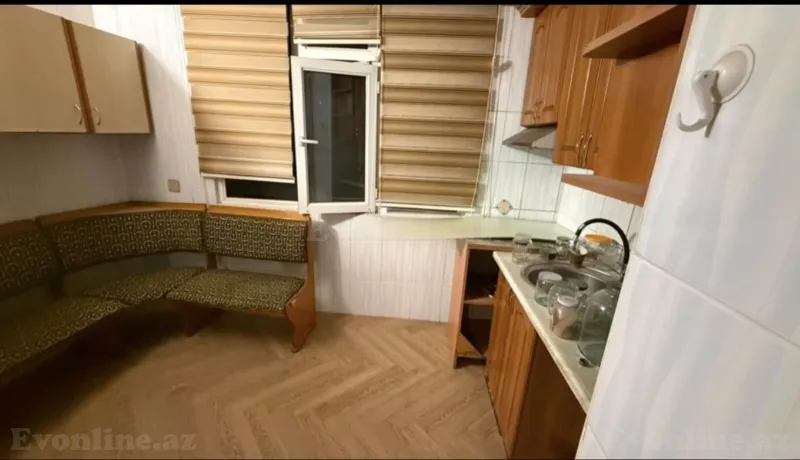 Satılır 2 otaqlı Mənzil Köhnə tikili 50 m² Gənclik m. - şəkil 4
