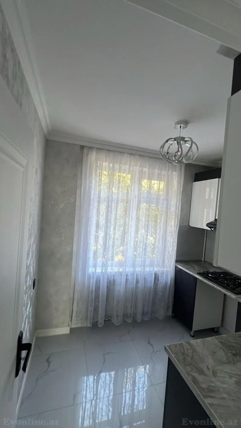 Satılır 3 otaqlı Mənzil Köhnə tikili 82 m² Nəriman Nərimanov m. - şəkil 2