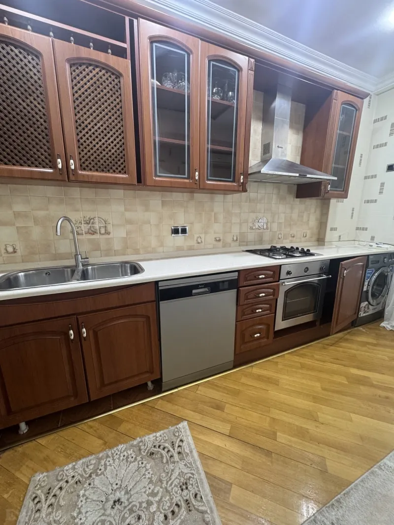 Kirayə verilir 4 otaqlı Mənzil Yeni tikili 145 m² 8-ci kilometr - şəkil 25