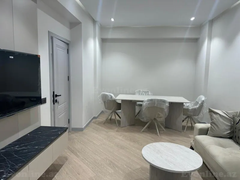 2 otaqlı Mənzil 75 m² Xətai r. Kirayə verilir