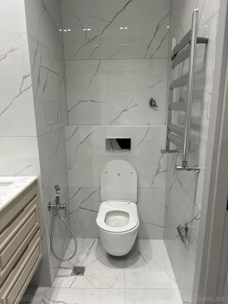 Kirayə verilir 2 otaqlı Mənzil Yeni tikili 75 m² Xətai r. - şəkil 22