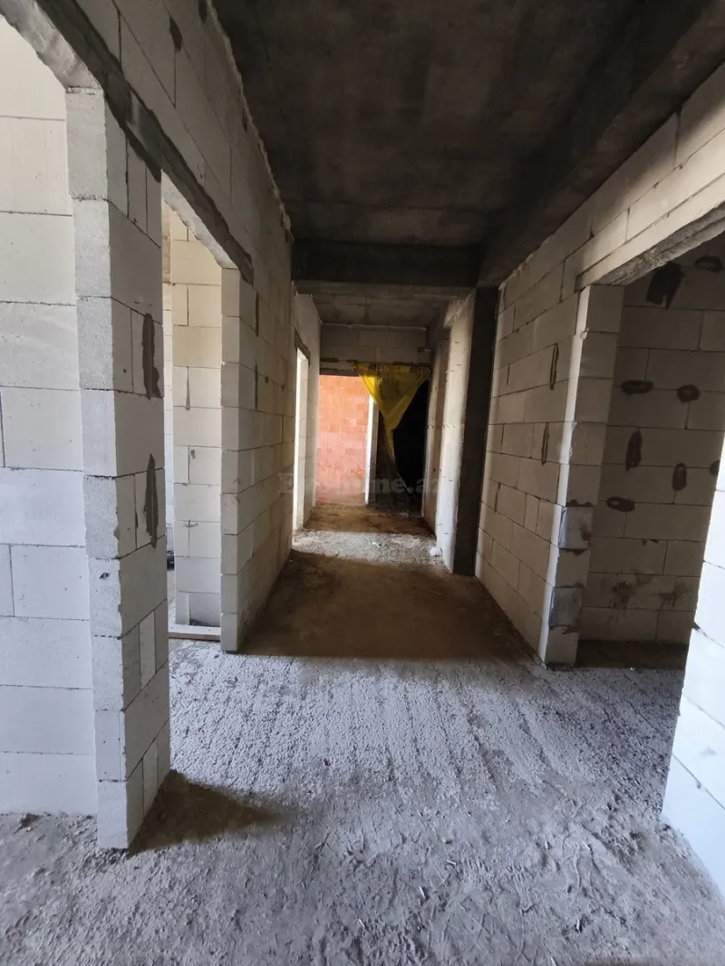 Satılır 3 otaqlı Mənzil Yeni tikili 863 m² 8-ci kilometr - şəkil 2