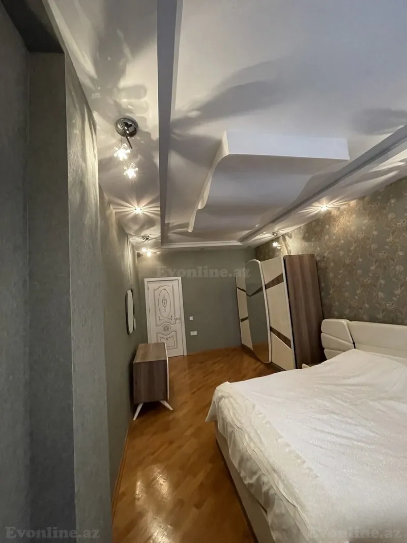 Satılır 3 otaqlı Mənzil Yeni tikili 95 m² İnşaatçılar m. - şəkil 6