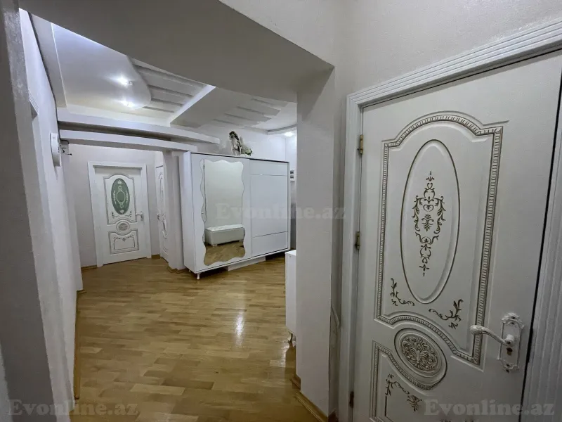 Satılır 3 otaqlı Mənzil Yeni tikili 95 m² İnşaatçılar m. - şəkil 13