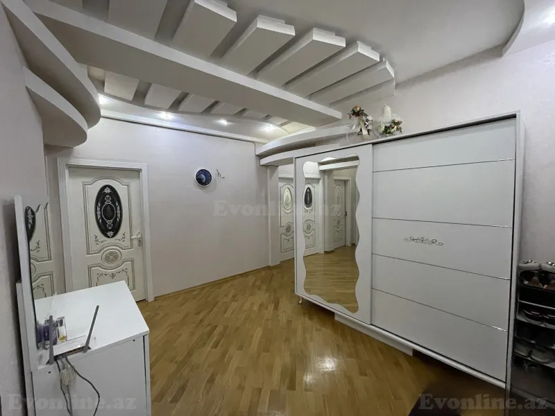 Satılır 3 otaqlı Mənzil Yeni tikili 95 m² İnşaatçılar m. - şəkil 14