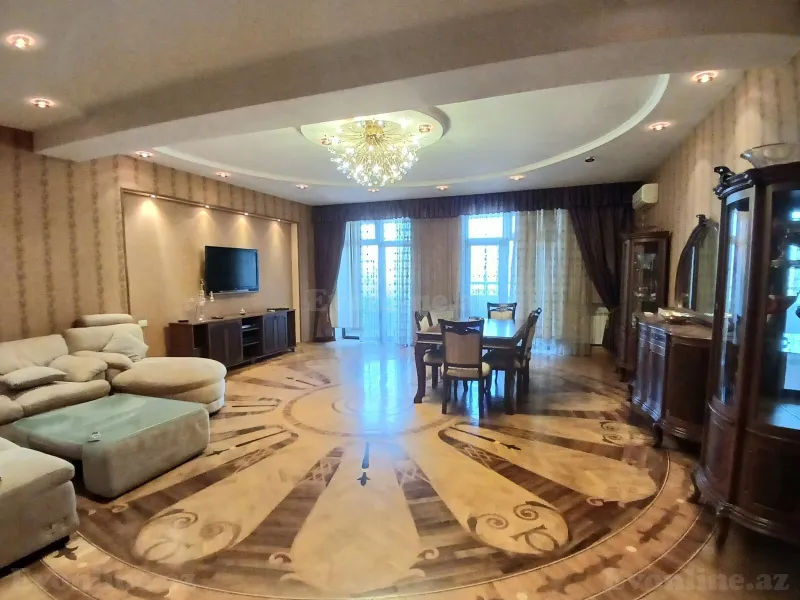 3 otaqlı Mənzil 161 m² 28 May m. Satılır