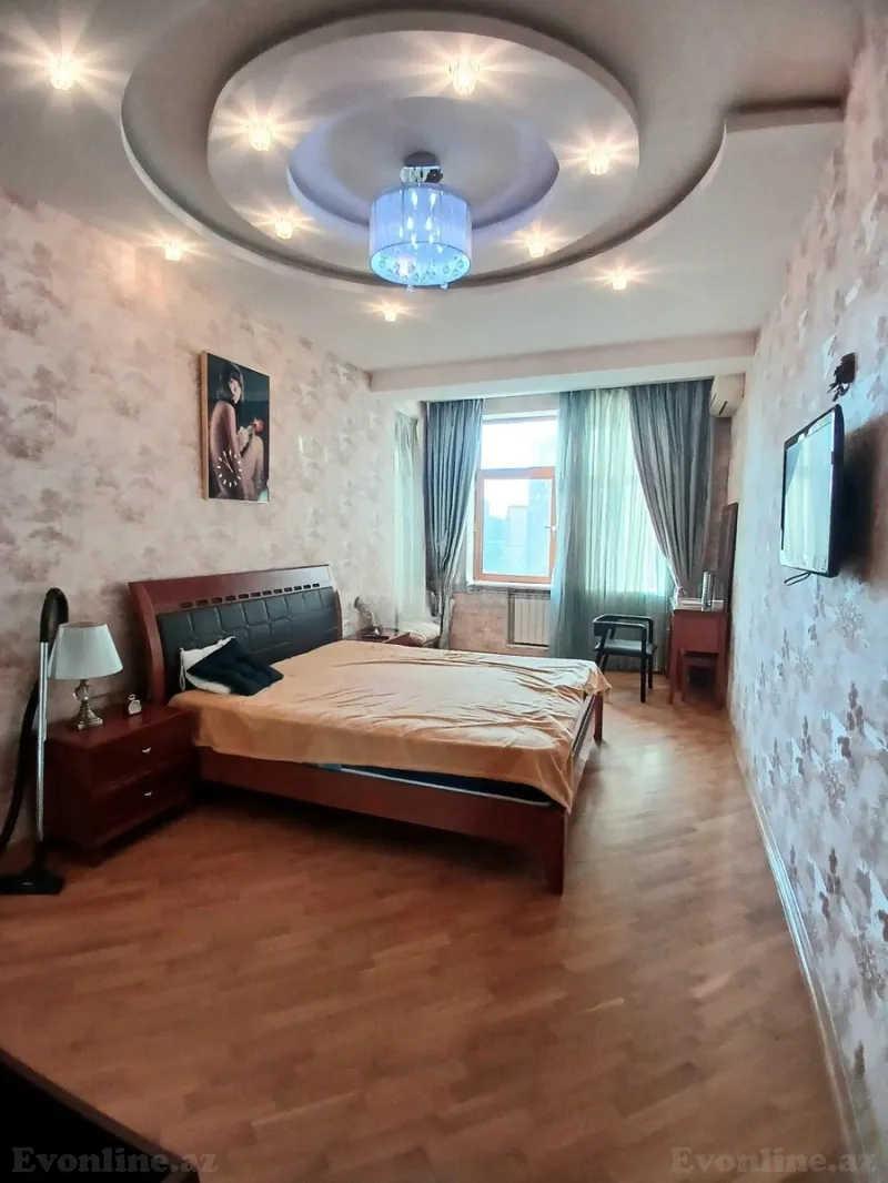 Satılır 3 otaqlı Mənzil Yeni tikili 161 m² 28 May m. - şəkil 5