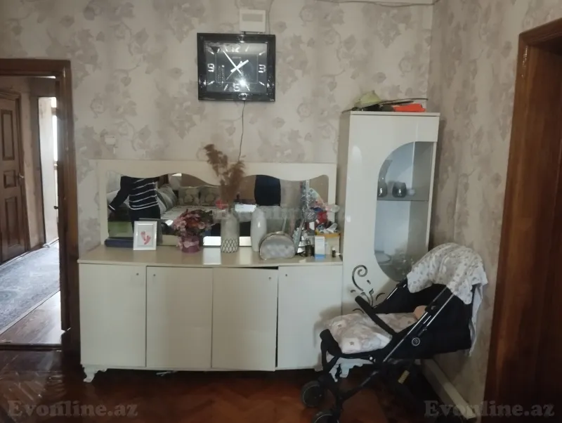 3 otaqlı Mənzil 91 m² Nərimanov r. Satılır