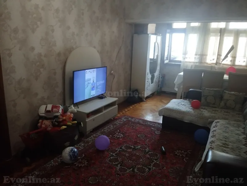 Satılır 3 otaqlı Mənzil Köhnə tikili 91 m² Nərimanov r. - şəkil 3