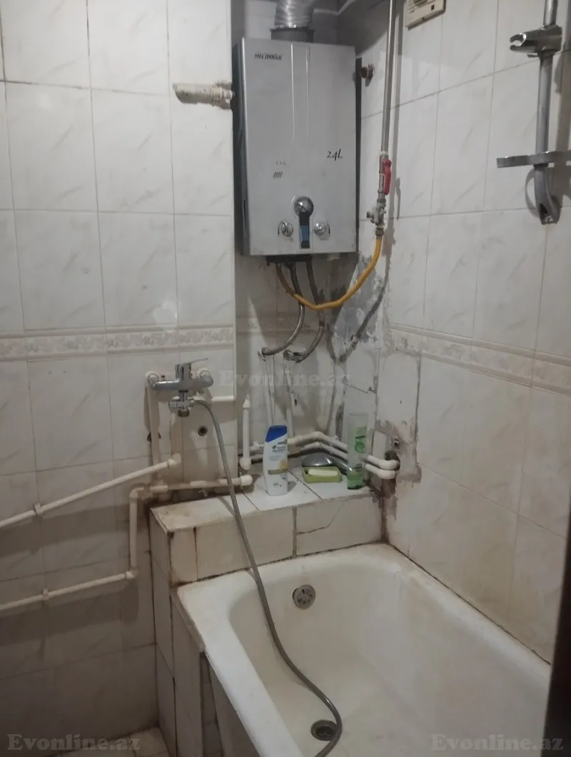 Satılır 3 otaqlı Mənzil Köhnə tikili 91 m² Nərimanov r. - şəkil 8