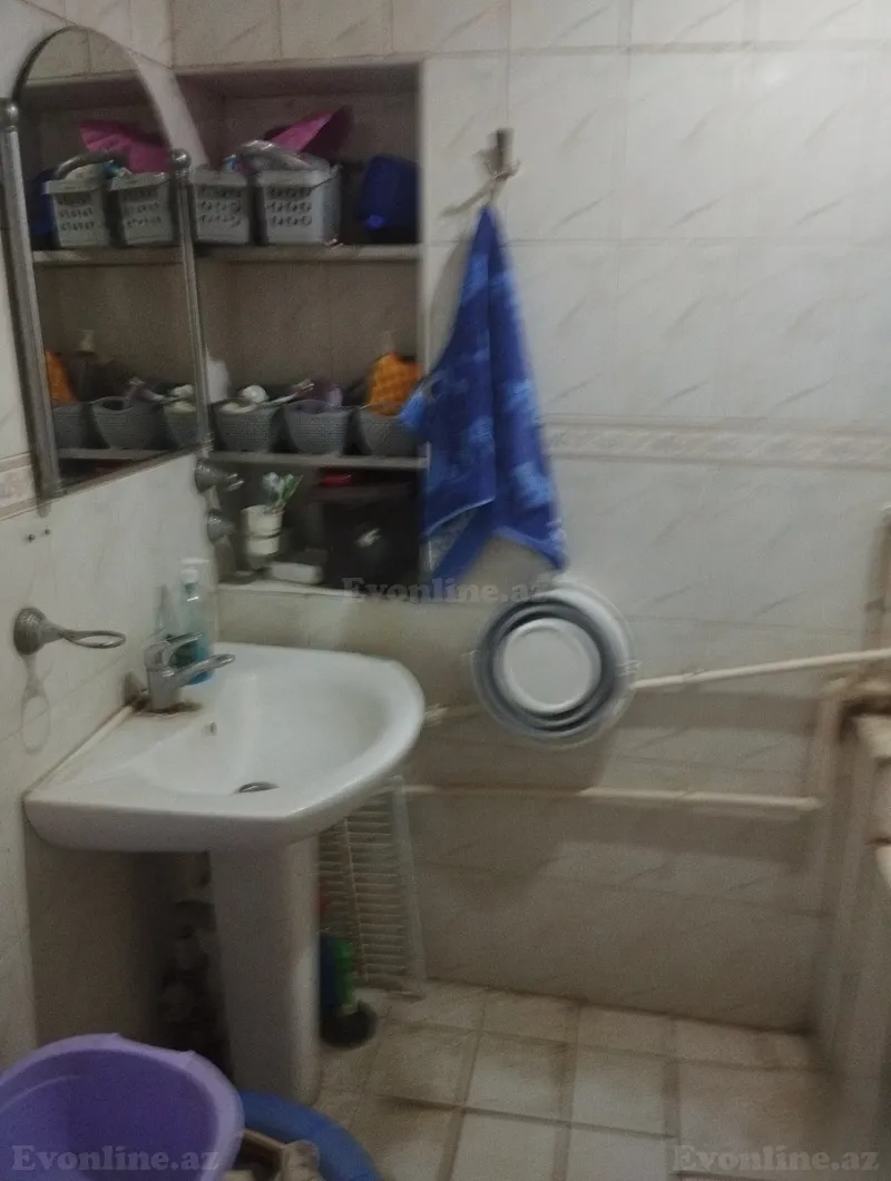 Satılır 3 otaqlı Mənzil Köhnə tikili 91 m² Nərimanov r. - şəkil 9