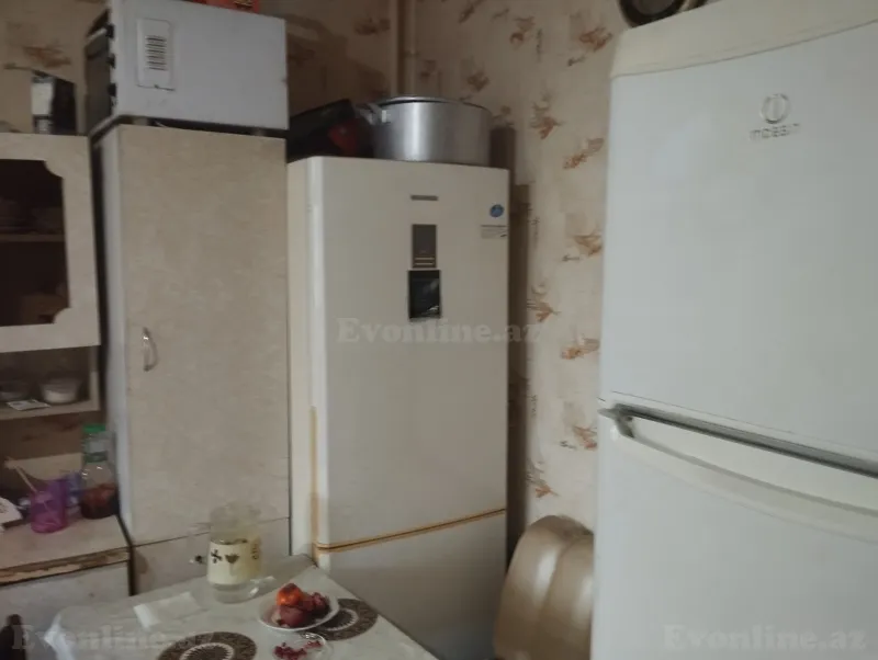 Satılır 3 otaqlı Mənzil Köhnə tikili 91 m² Nərimanov r. - şəkil 14