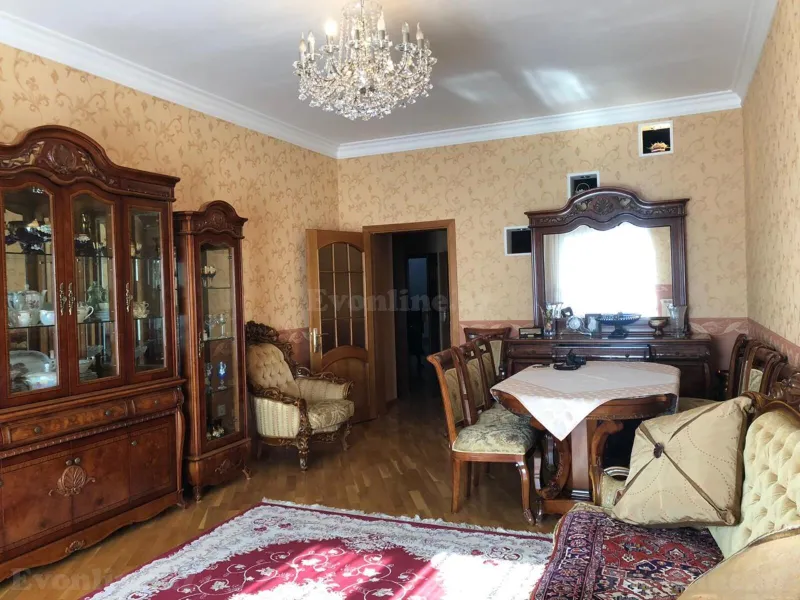 3 otaqlı Mənzil 110 m² Nərimanov r. Kirayə verilir