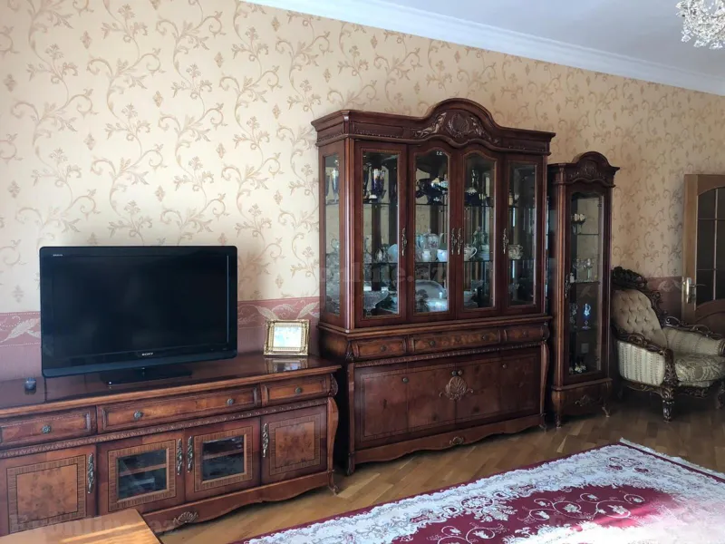 Kirayə verilir 3 otaqlı Mənzil Yeni tikili 110 m² Nərimanov r. - şəkil 3