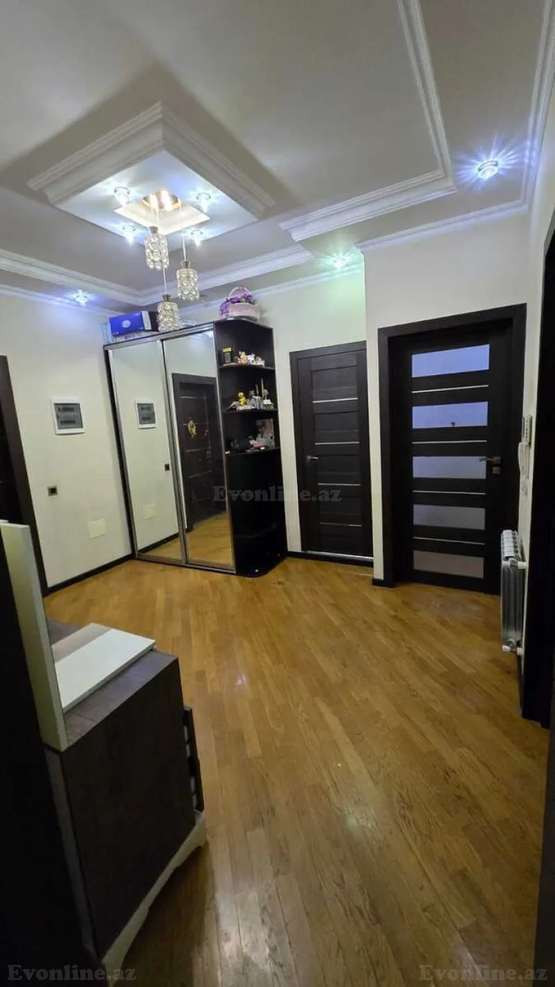 Satılır 2 otaqlı Mənzil Yeni tikili 90 m² Nizami m. - şəkil 14