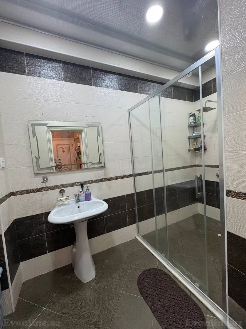 Kirayə verilir 3 otaqlı Mənzil Yeni tikili 110 m² Həzi Aslanov m. - şəkil 14