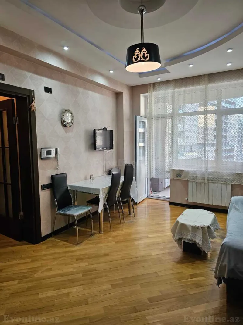 Kirayə verilir 2 otaqlı Mənzil Yeni tikili 100 m² 8 Noyabr m. - şəkil 2